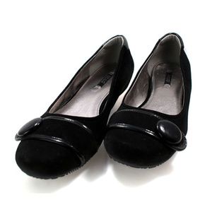 Women’s Ecco Owando Black Suede Slip On Flats